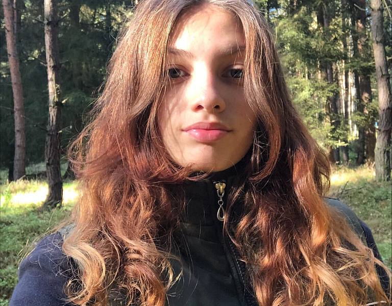 Finalistka ankety Dítě Česka Marika a její projekt na pomoc dívkám
